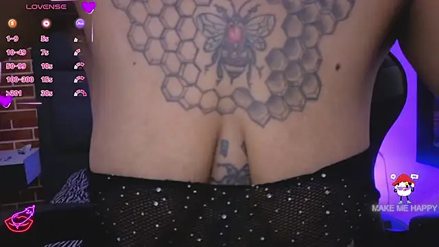 ghostwomaan online show from 01-19-26, 01:04