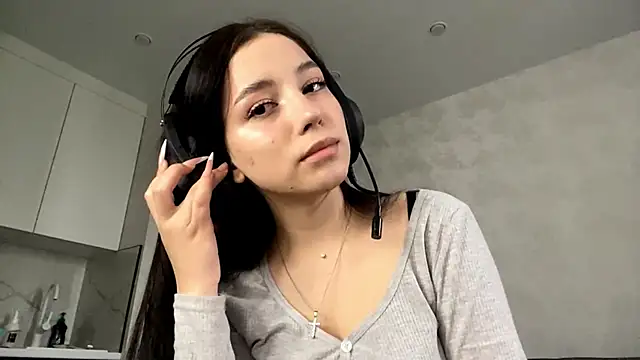 Snapshot of AngilaDoyal chatting on 11-29-25, 07:22 AngilaDoyal online show from 11-29-25, 07:22