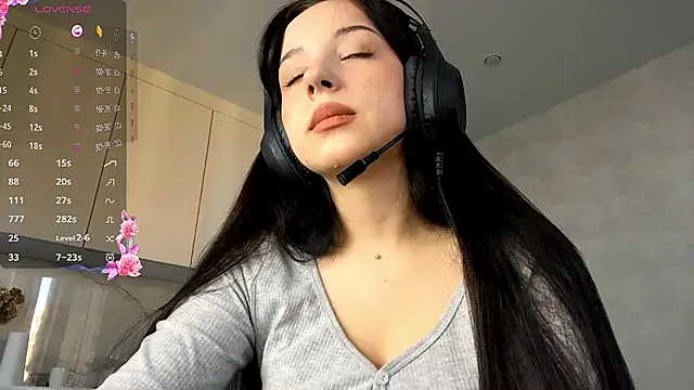 Snapshot of AngilaDoyal chatting on 12-16-25, 05:23 AngilaDoyal online show from 12-16-25, 05:23