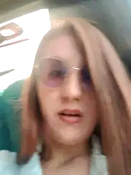 Snapshot of Alyah_1-2 chatting on 11-05-25, 03:01 Alyah 1-2 online show from 11-05-25, 03:01