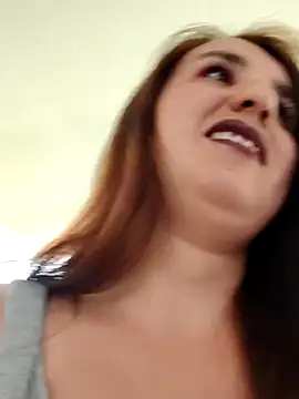 Snapshot of Alyah_1-2 chatting on 11-18-25, 05:17 Alyah 1-2 online show from 11-18-25, 05:17