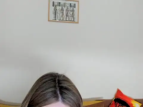 Snapshot of LinaBey chatting on 02-26-26, 06:18 LinaBey online show from 02-26-26, 06:18