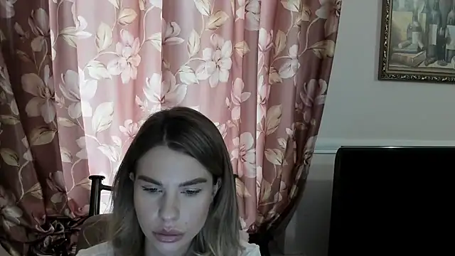 Snapshot of LinaBey chatting on 03-03-26, 10:10 LinaBey online show from 03-03-26, 10:10