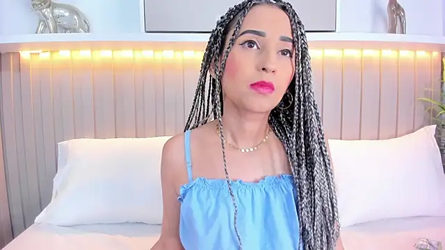 violett rabbit  online show from 11-07-25, 09:04