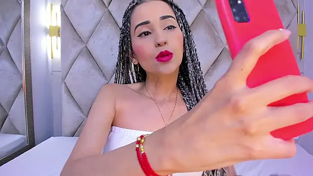 violett rabbit  online show from 12-03-25, 08:18