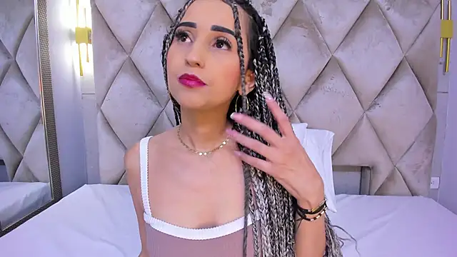 violett rabbit  online show from 01-06-26, 08:12