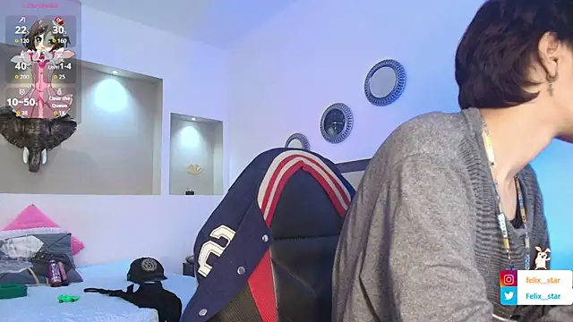 Snapshot of Ghost__Girl_ chatting on 11-15-25, 12:08 Ghost Girl online show from 11-15-25, 12:08