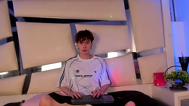 Genesis ask online show from 11-21-25, 04:55