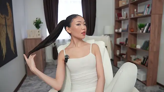 OnieClose online show from 12-15-25, 08:07