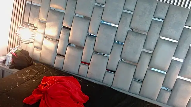 Memi xxx online show from 11-14-25, 02:43