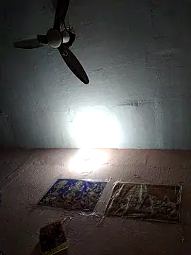 CUTE-GIRL-1 online show from 11-17-25, 10:10