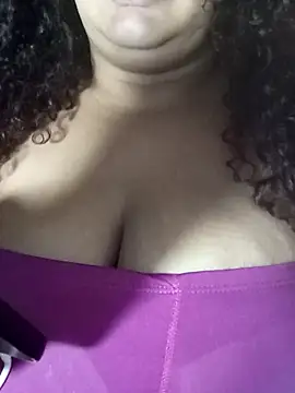 Snapshot of safirahot69 chatting on 11-07-25, 11:54 safirahot69 online show from 11-07-25, 11:54