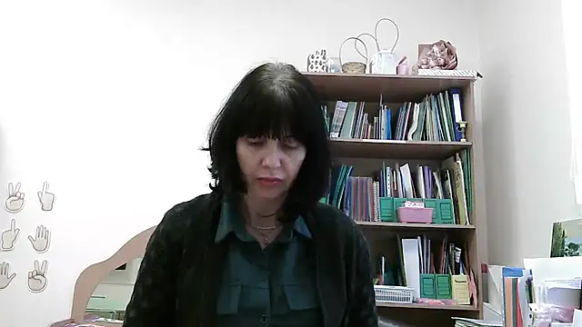Viknika online show from 11-17-25, 08:53