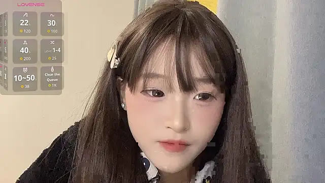 Xiaoqing61 online show from 11-10-25, 04:39