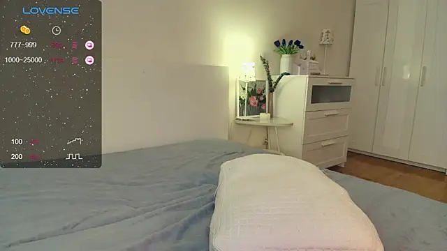 harriel1 online show from 11-11-25, 03:06