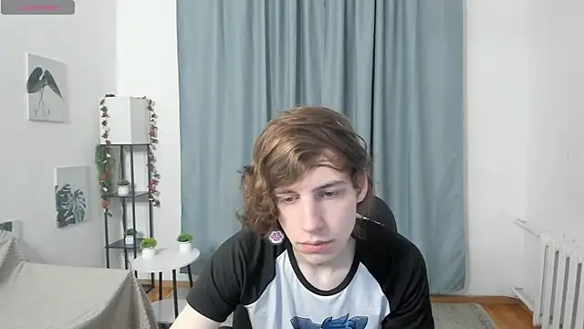 AvenGlow online show from 12-15-25, 05:12