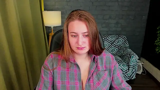 Snapshot of Sofi_Mell chatting on 11-08-25, 12:27 Sofi Mell online show from 11-08-25, 12:27