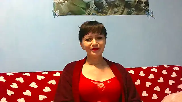 Snapshot of IffetLove42 chatting on 11-13-25, 07:35 IffetLove42 online show from 11-13-25, 07:35