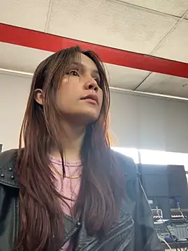 Snapshot of just-daph chatting on 10-29-25, 02:41 just-daph online show from 10-29-25, 02:41