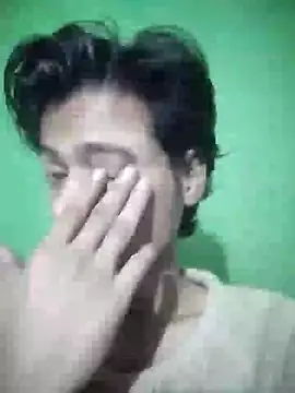 Snapshot of Luckysucks chatting on 11-03-25, 08:59 Luckysucks online show from 11-03-25, 08:59