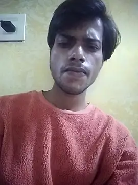 Snapshot of Luckysucks chatting on 11-24-25, 08:36 Luckysucks online show from 11-24-25, 08:36