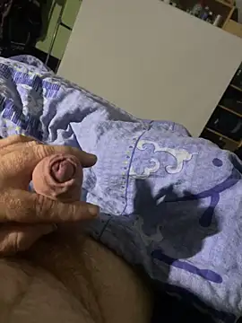 Ilovemilf1 online show from 11-13-25, 06:18