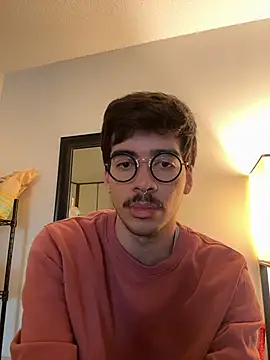 Snapshot of TimBelucci chatting on 10-28-25, 07:16 TimBelucci online show from 10-28-25, 07:16