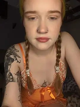 Snapshot of mattiethebaddieee chatting on 01-11-26, 01:10 mattiethebaddieee online show from 01-11-26, 01:10