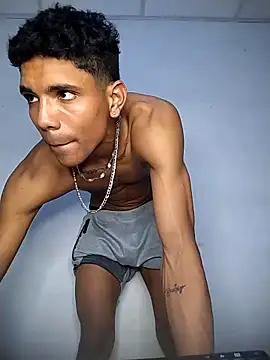 Alex Sweeting online show from 11-03-25, 05:31