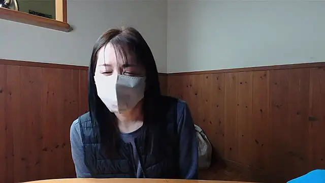 nana 0707 online show from 11-21-25, 04:49