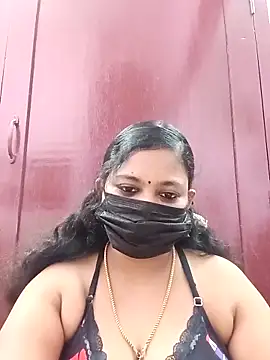 Snapshot of Mandhra28 chatting on 11-07-25, 06:41 Mandhra28 online show from 11-07-25, 06:41