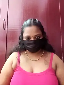 Snapshot of Mandhra28 chatting on 11-23-25, 06:08 Mandhra28 online show from 11-23-25, 06:08