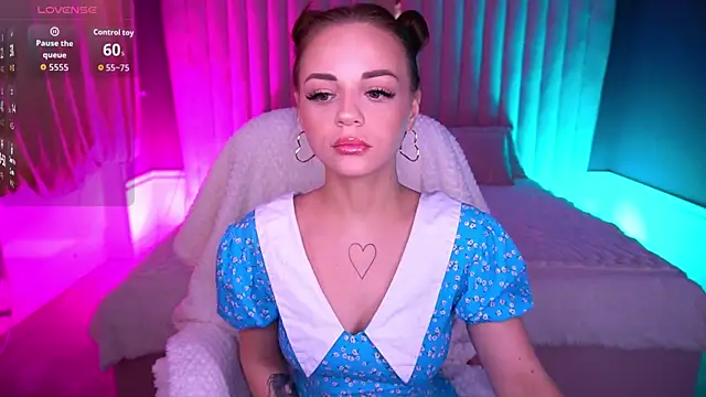 LexxxyJoy online show from 11-10-25, 06:01