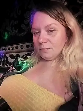 Lana-murr online show from 11-12-25, 06:03