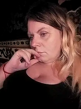 Lana-murr online show from 01-17-26, 04:54