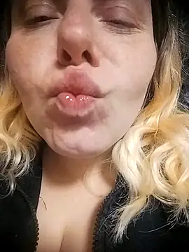 Lana-murr online show from 03-30-26, 05:41