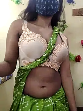 Snapshot of Indian-Glory chatting on 12-15-25, 05:50 Indian-Glory online show from 12-15-25, 05:50