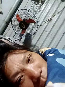 bella-la online show from 11-29-25, 10:57