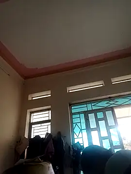 bella-la online show from 02-27-26, 10:37