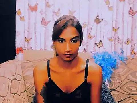 Snapshot of Sexy_indian0009 chatting on 11-10-25, 07:13 Sexy indian0009 online show from 11-10-25, 07:13