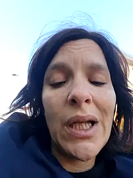 Snapshot of Piediniecollant chatting on 11-23-25, 08:47 Piediniecollant online show from 11-23-25, 08:47