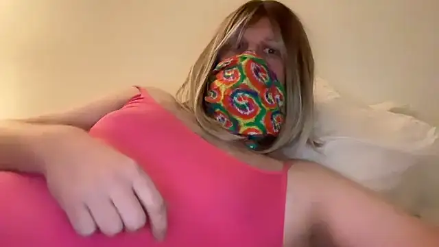 RebeccaNikky online show from 10-27-25, 03:27