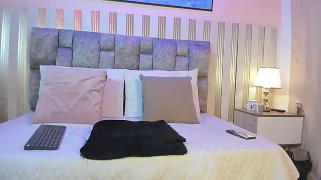 Snapshot of Scarlett__lace chatting on 11-06-25, 11:33 Scarlett lace online show from 11-06-25, 11:33