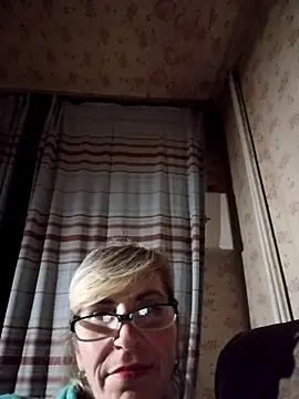 Snapshot of Georgette466 chatting on 11-13-25, 06:07 Georgette466 online show from 11-13-25, 06:07