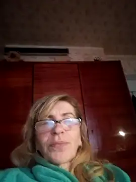 Snapshot of Georgette466 chatting on 12-14-25, 09:03 Georgette466 online show from 12-14-25, 09:03