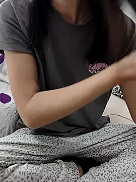 carlina28 online show from 11-04-25, 09:52