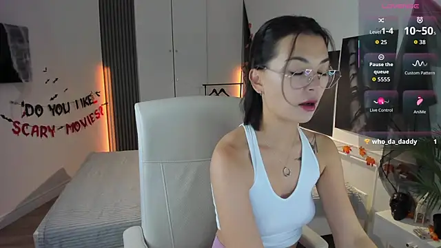 Snapshot of AsianAlis chatting on 11-03-25, 02:29 AsianAlis online show from 11-03-25, 02:29