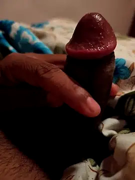 Snapshot of djdick20 chatting on 10-28-25, 05:26 djdick20 online show from 10-28-25, 05:26