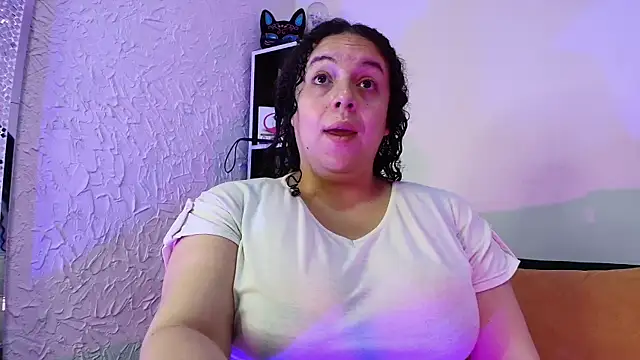 Snapshot of Natasha_Amber chatting on 11-14-25, 05:33 Natasha Amber online show from 11-14-25, 05:33