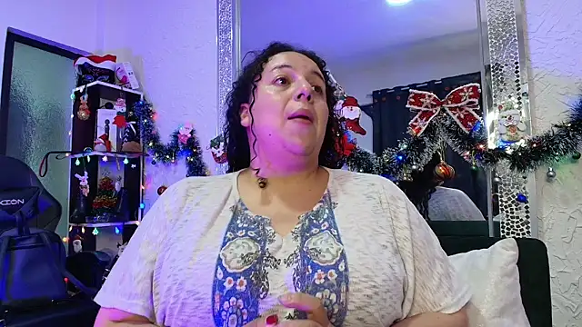 Snapshot of Natasha_Amber chatting on 12-14-25, 03:39 Natasha Amber online show from 12-14-25, 03:39